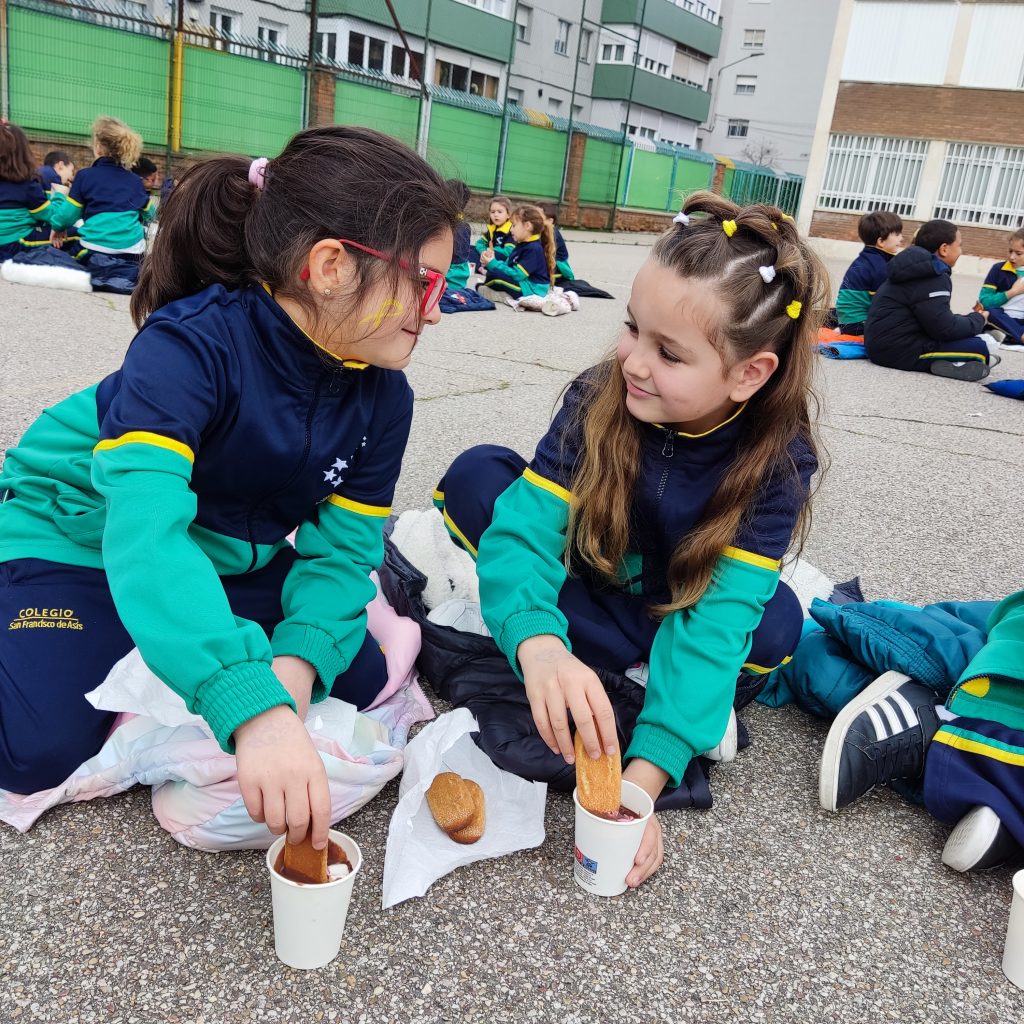 Colegio San Francisco de Asís/Escuela infantil Hakuna Matata